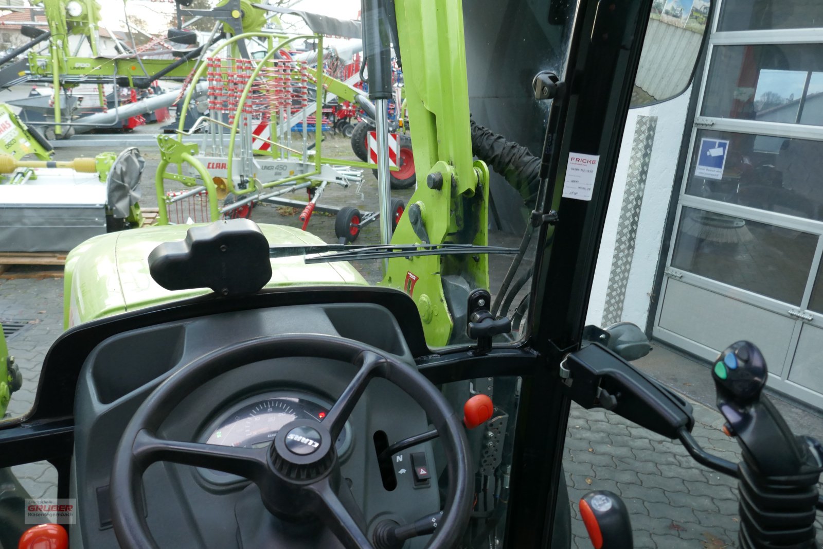 Traktor του τύπου CLAAS Elios 220 inkl. FL 60C, Gebrauchtmaschine σε Dorfen (Φωτογραφία 12)