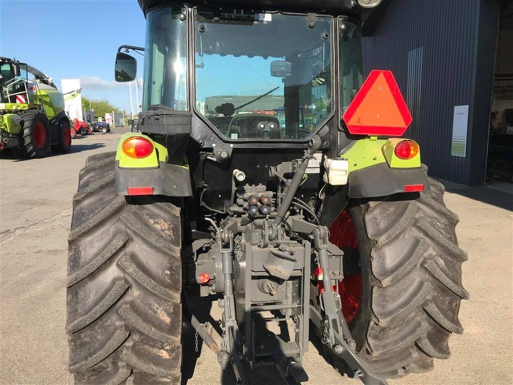 Traktor Türe ait CLAAS ELIOS 220, Gebrauchtmaschine içinde Kolding (resim 4)