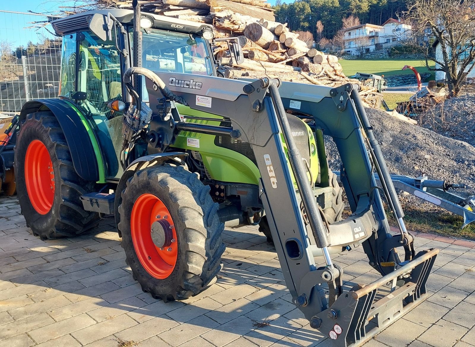 Traktor типа CLAAS Elios 220, Gebrauchtmaschine в Hollenthon (Фотография 10)