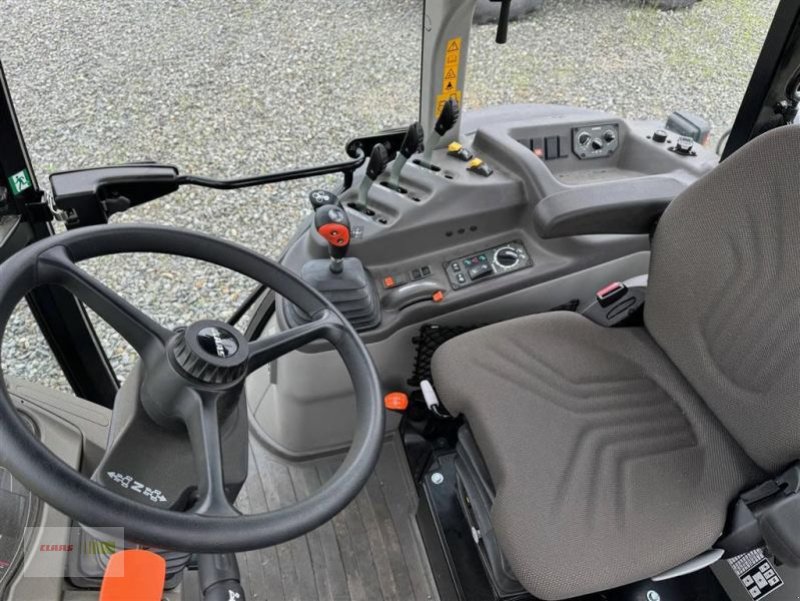 Traktor typu CLAAS ELIOS 320 ADVANCED, Gebrauchtmaschine w Töging a. Inn (Zdjęcie 12)