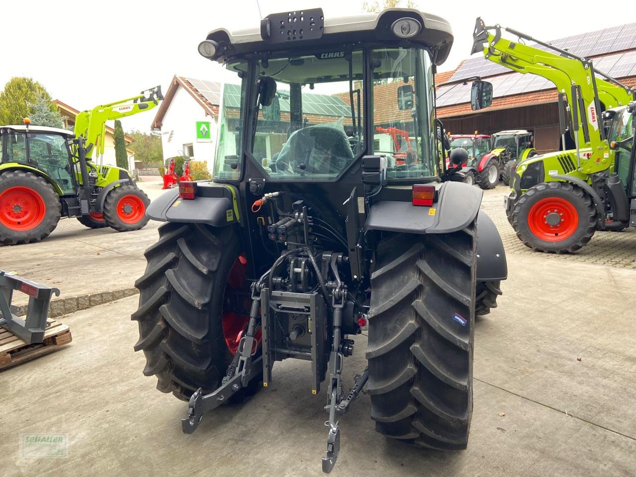 Traktor a típus CLAAS ELIOS 320, aktuell Frontlader-Aktion, Neumaschine ekkor: Geiselhöring (Kép 12)