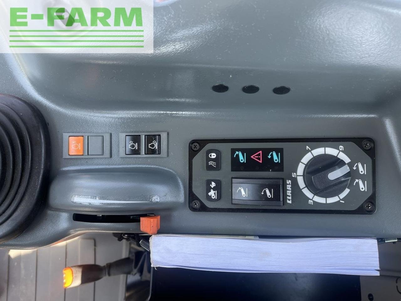 Traktor del tipo CLAAS elios 320, Gebrauchtmaschine en ELIXHAUSEN (Imagen 12)