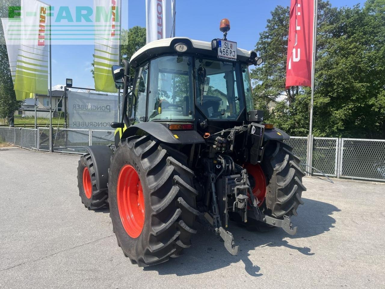 Traktor des Typs CLAAS elios 320, Gebrauchtmaschine in ELIXHAUSEN (Bild 23)