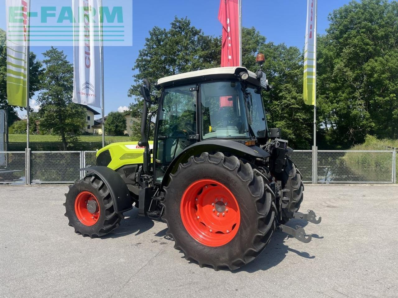 Traktor des Typs CLAAS elios 320, Gebrauchtmaschine in ELIXHAUSEN (Bild 24)