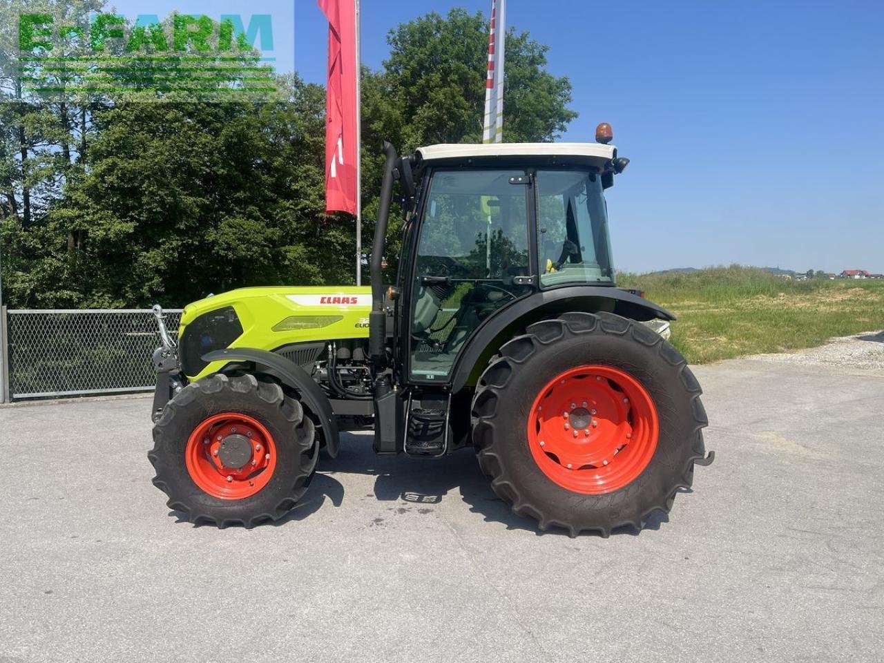 Traktor typu CLAAS elios 320, Gebrauchtmaschine w ELIXHAUSEN (Zdjęcie 25)