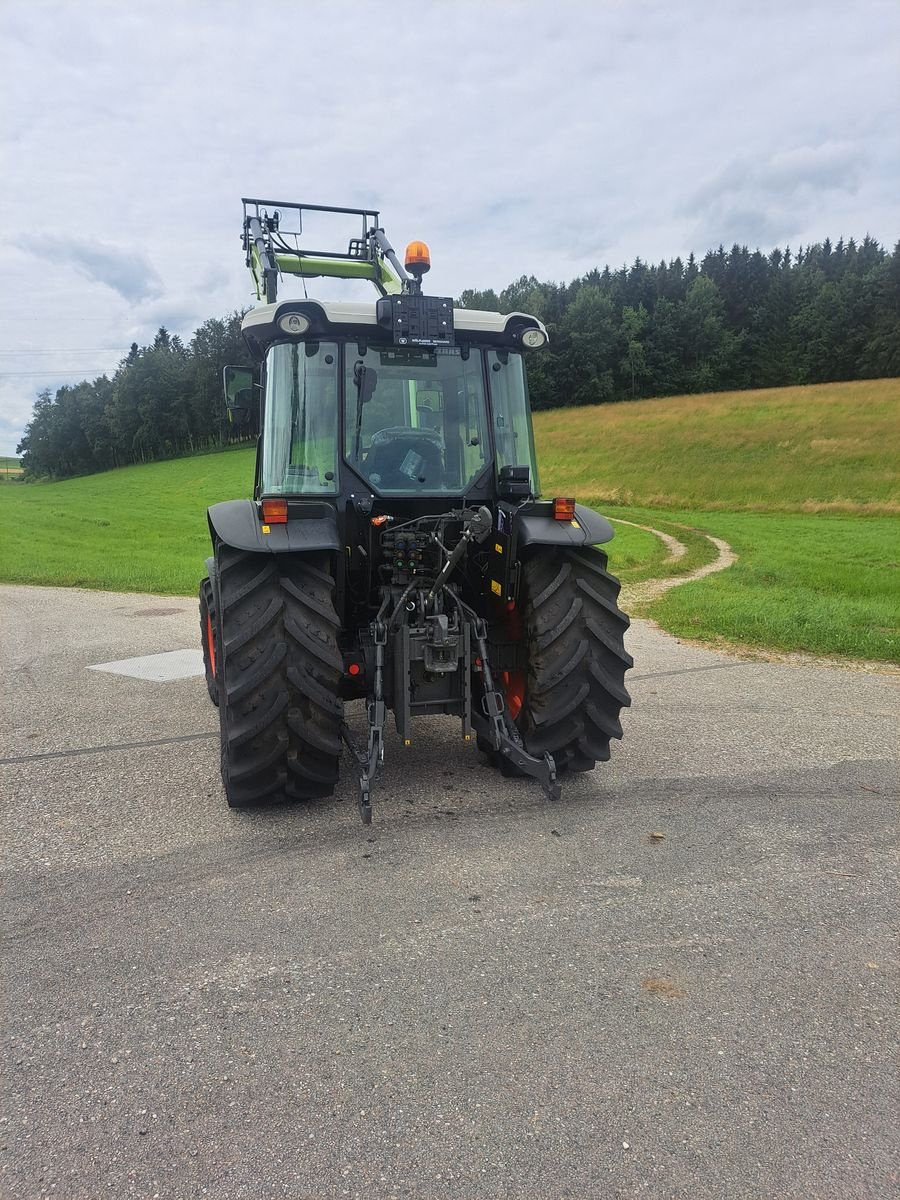 Traktor Türe ait CLAAS Elios 320, Vorführmaschine içinde Pischelsdorf am Engelbach (resim 4)