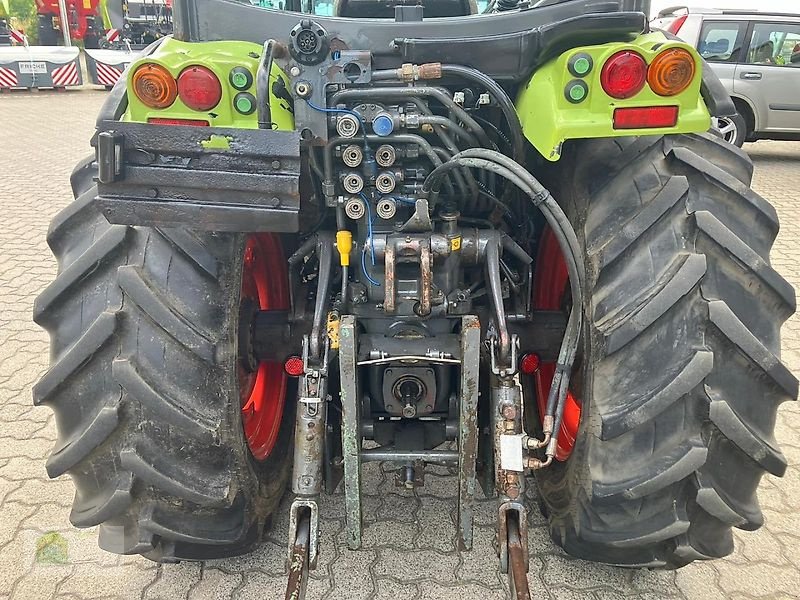 Traktor типа CLAAS Nectis 227 VE *Getriebe Problem*, Gebrauchtmaschine в Salsitz (Фотография 14)