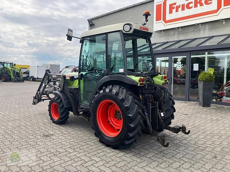 Traktor типа CLAAS Nectis 227 VE *Getriebe Problem*, Gebrauchtmaschine в Salsitz (Фотография 16)