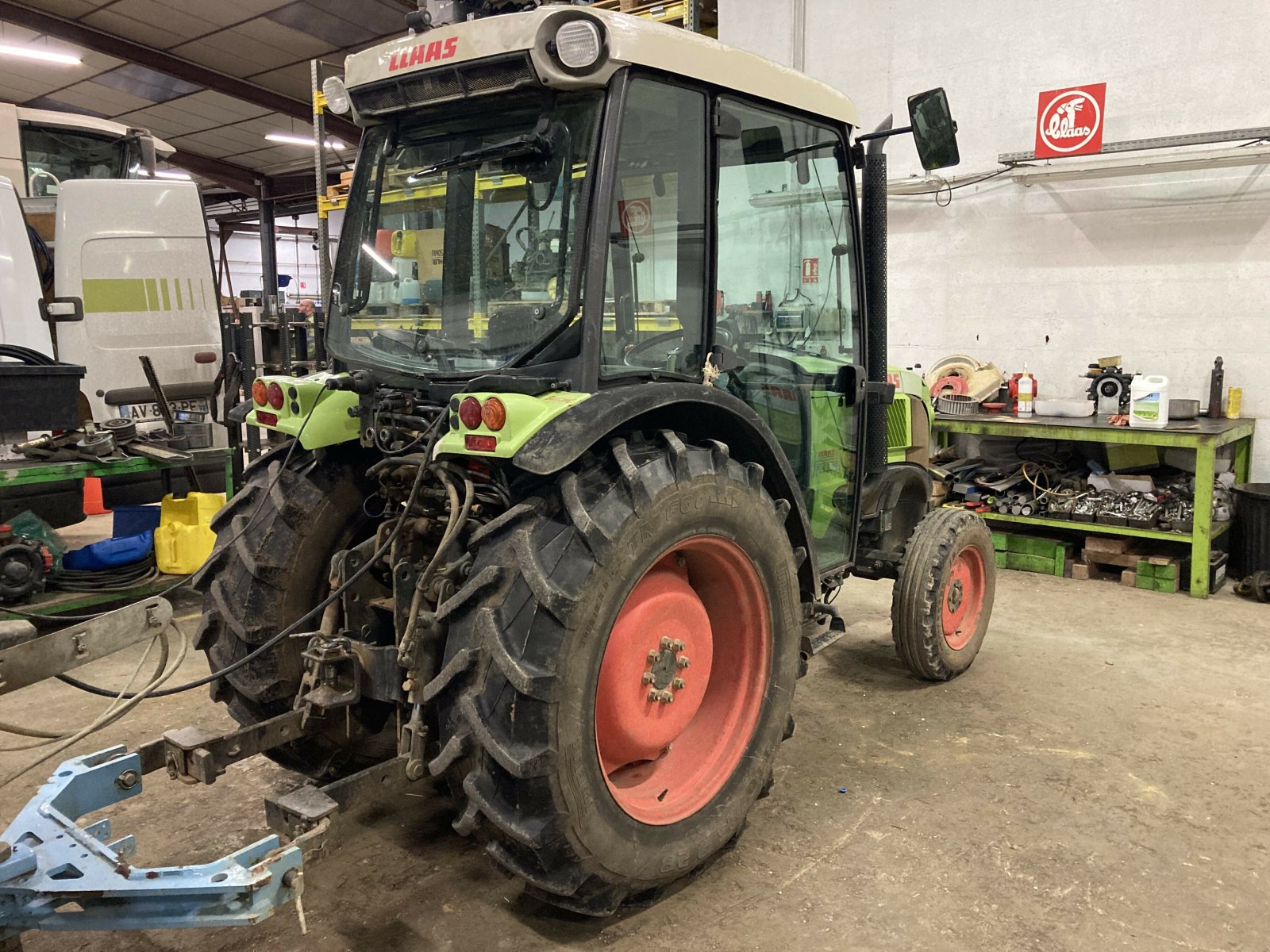 Traktor del tipo CLAAS NECTIS 237 VL, Gebrauchtmaschine In VAROIS & CHAIGNOT (Immagine 3)