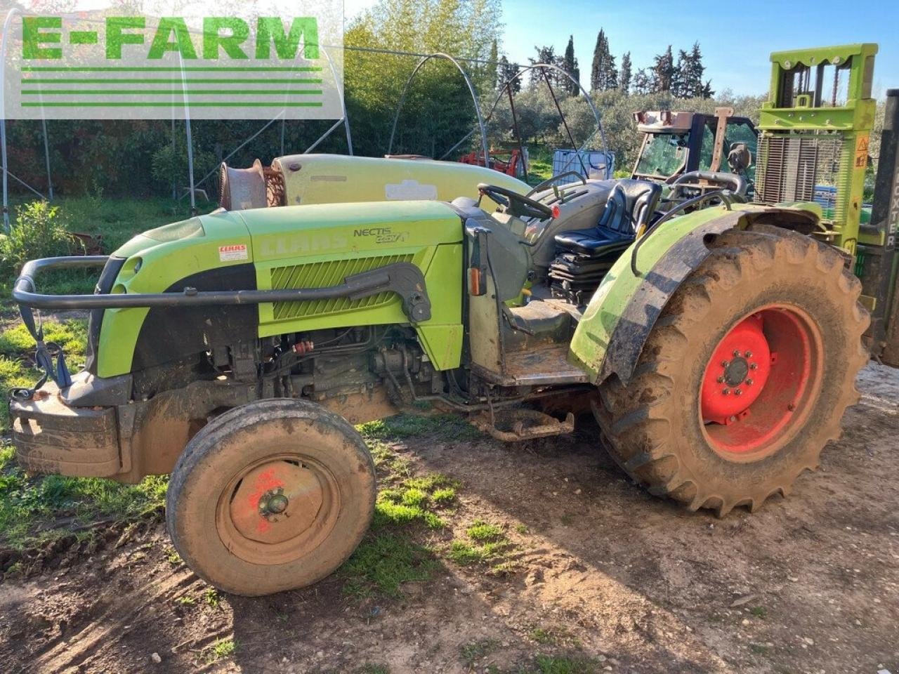 Traktor typu CLAAS nectis 257 f F, Gebrauchtmaschine v ST ANDIOL (Obrázok 2)