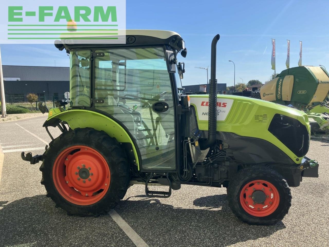 Traktor del tipo CLAAS nexos 210 ve isc twin VE, Gebrauchtmaschine en AILLAS (33 - GIRONDE) (Imagen 5)