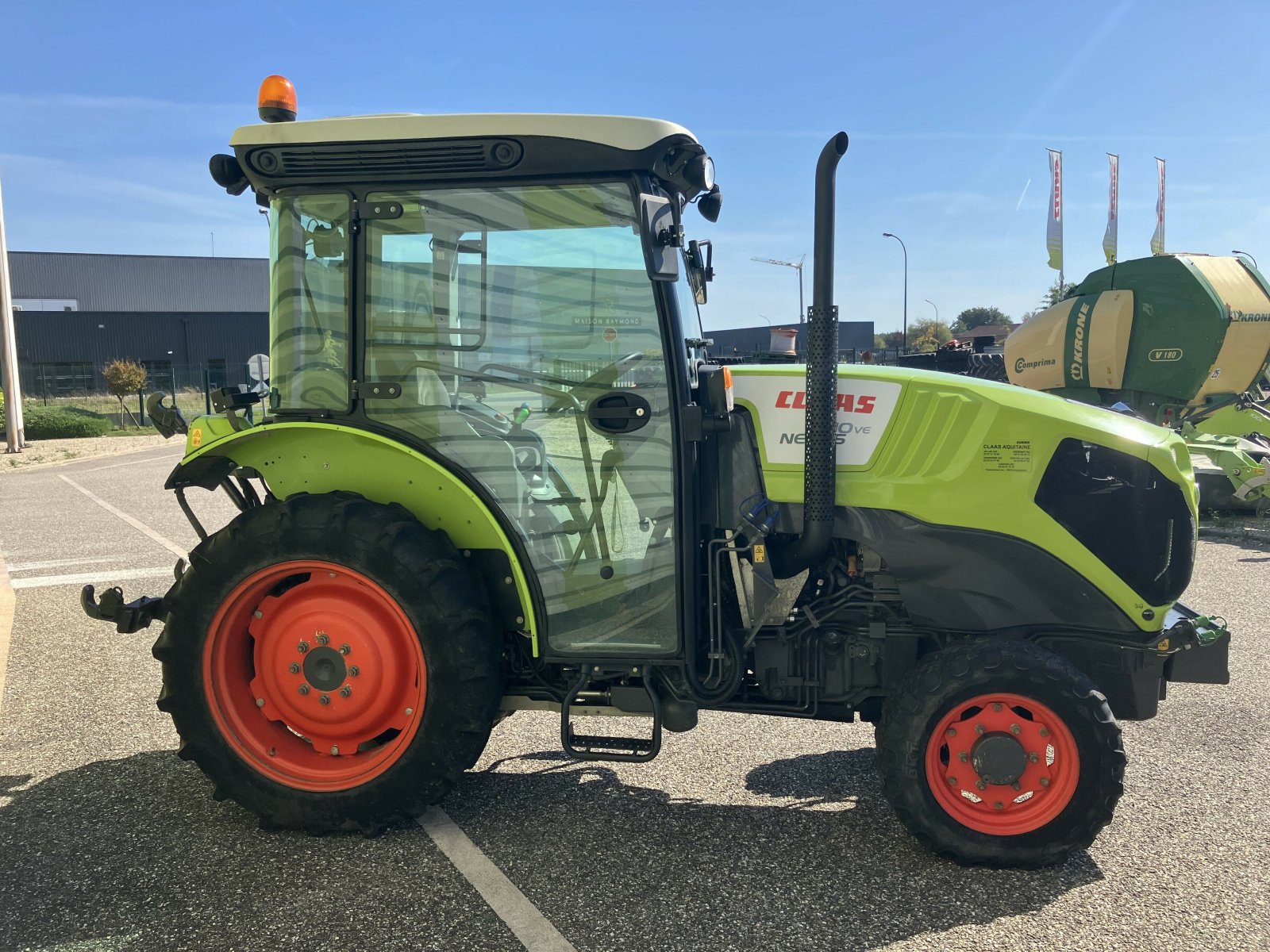 Traktor van het type CLAAS NEXOS 210 VE ISC TWIN, Gebrauchtmaschine in ailias (Foto 5)