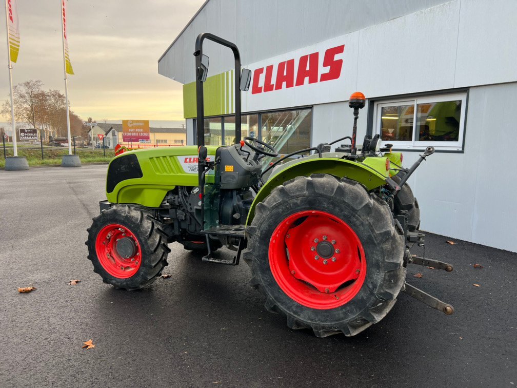 Traktor a típus CLAAS NEXOS 220 F, Gebrauchtmaschine ekkor: SAINT GAUDENS (Kép 6)