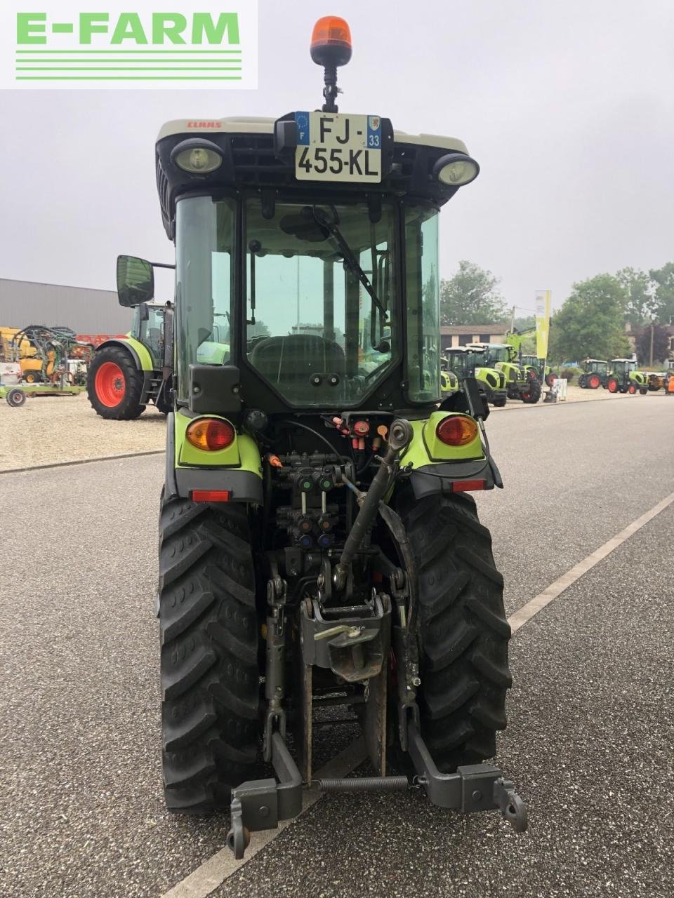 Traktor του τύπου CLAAS nexos 220 ve proactiv isc * VE, Gebrauchtmaschine σε AILLAS (33 - GIRONDE) (Φωτογραφία 3)