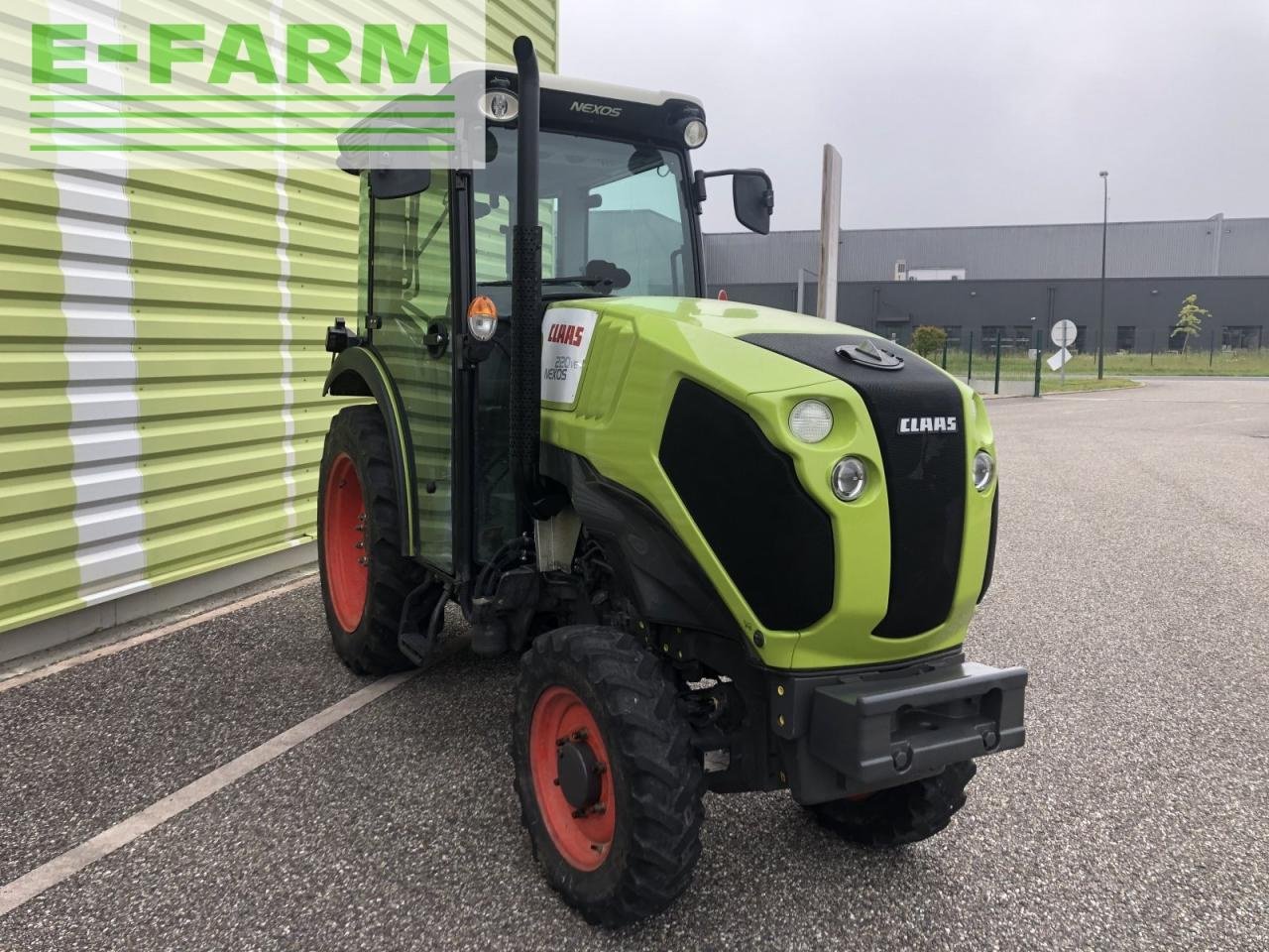 Traktor van het type CLAAS nexos 220 ve proactiv isc * VE, Gebrauchtmaschine in AILLAS (33 - GIRONDE) (Foto 5)