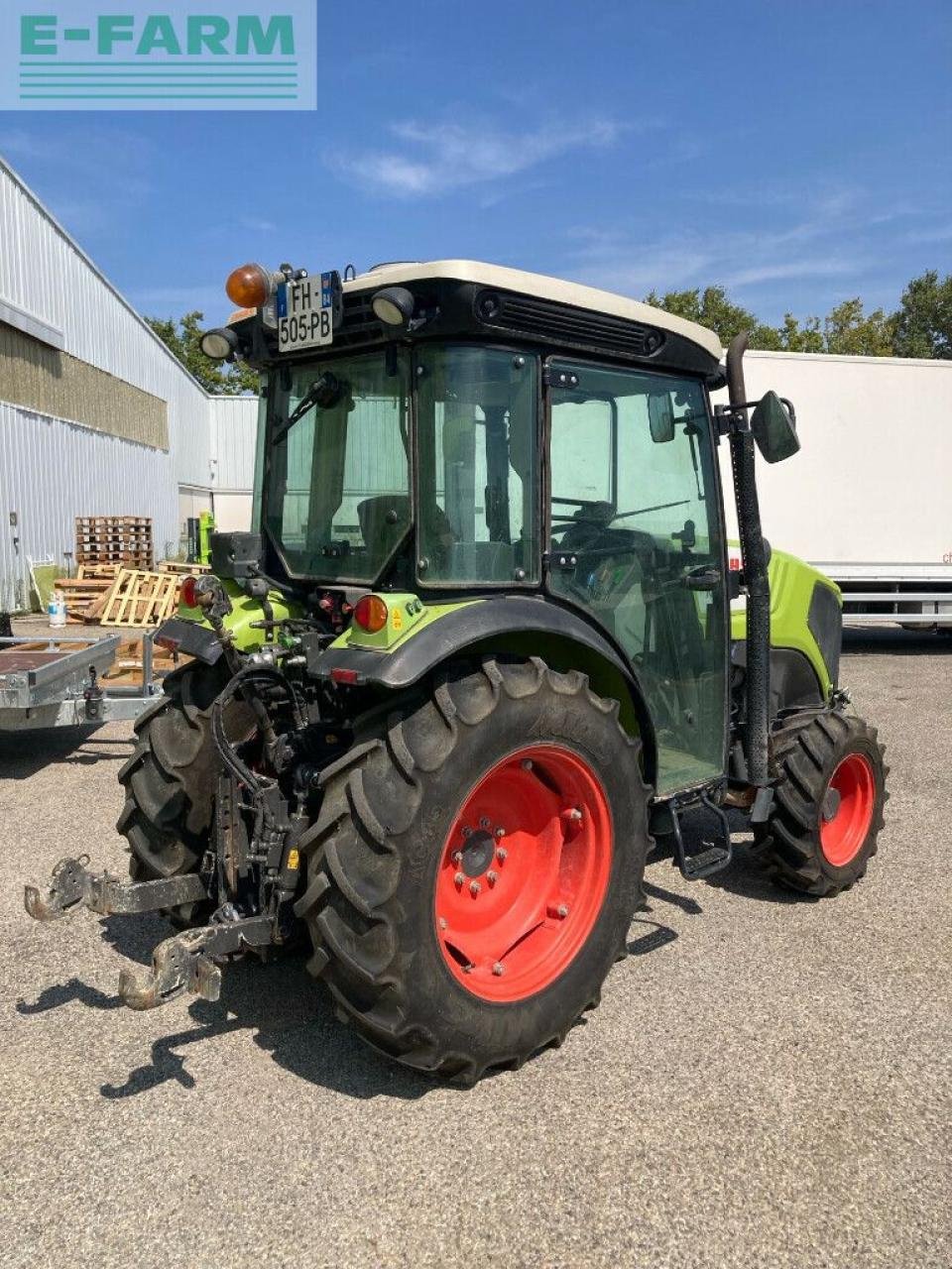 Traktor типа CLAAS nexos 220 vl cabine a rm VL, Gebrauchtmaschine в ST ANDIOL (Фотография 5)