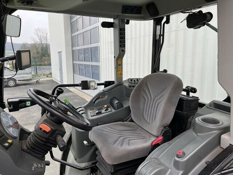 Traktor des Typs CLAAS NEXOS 220 VL, Gebrauchtmaschine in Charnay-lès-macon (Bild 7)