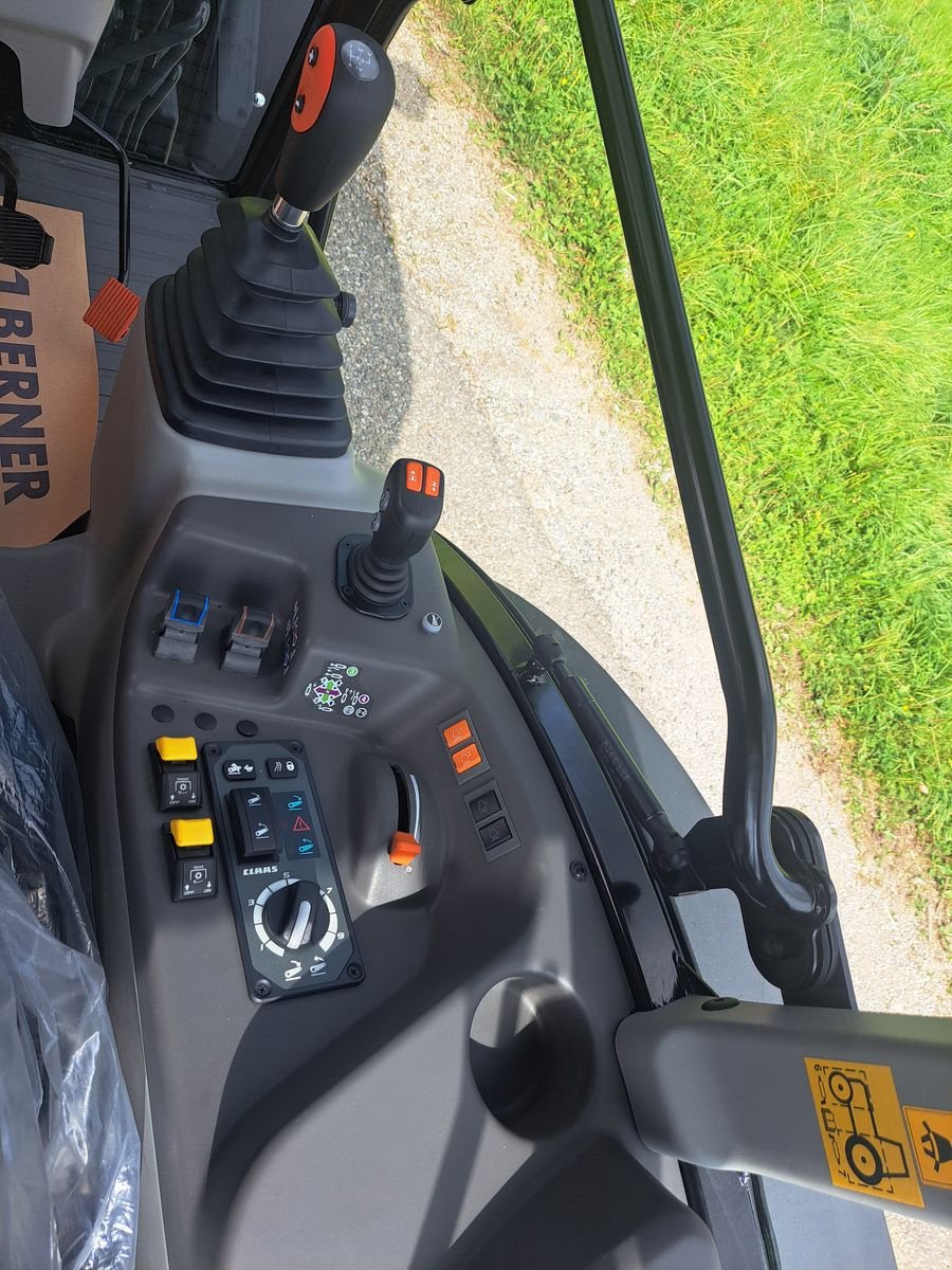 Traktor del tipo CLAAS Nexos 240 XL, Neumaschine en Pischelsdorf am Engelbach (Imagen 11)