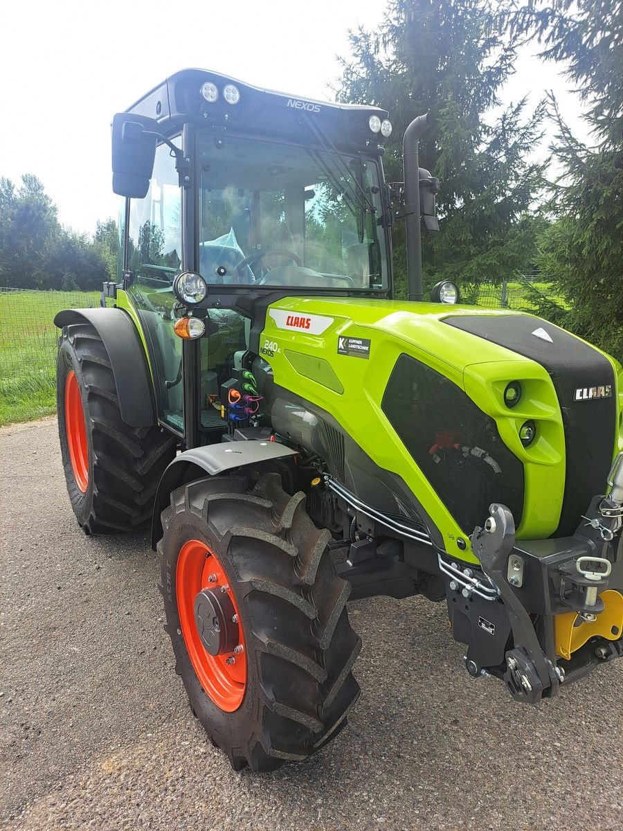 Traktor van het type CLAAS Nexos 240 XL, Neumaschine in Pischelsdorf am Engelbach (Foto 17)