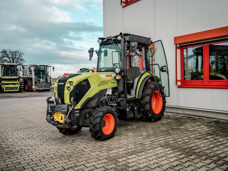 Traktor типа CLAAS Nexos 240, Gebrauchtmaschine в Osterfeld (Фотография 1)