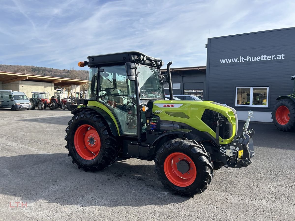 Traktor del tipo CLAAS Nexos 260 L, Vorführmaschine en Gnas (Imagen 2)