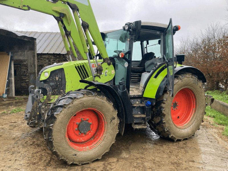 Traktor типа CLAAS TRACTEUR ARION 460, Gebrauchtmaschine в ST CLEMENT DE LA PLACE (Фотография 1)