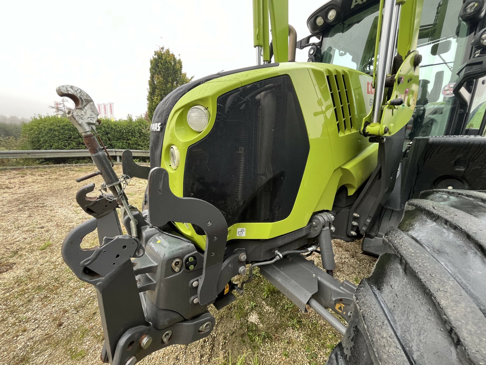 Traktor van het type CLAAS TRACTEUR ARION 610 CMATIC, Gebrauchtmaschine in PONTIVY (Foto 3)