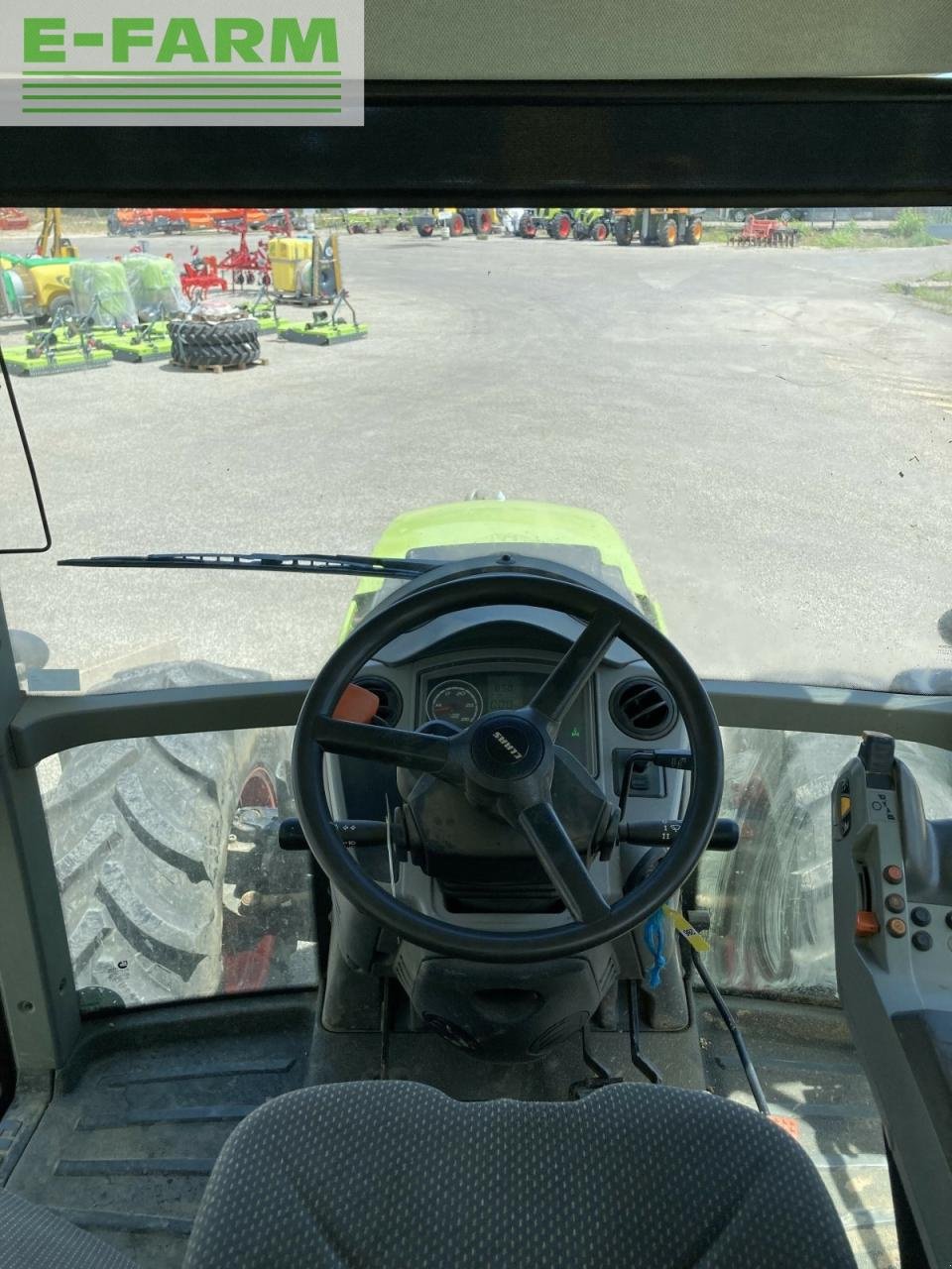 Traktor tip CLAAS tracteur, Gebrauchtmaschine in ST ANDIOL (Poză 5)