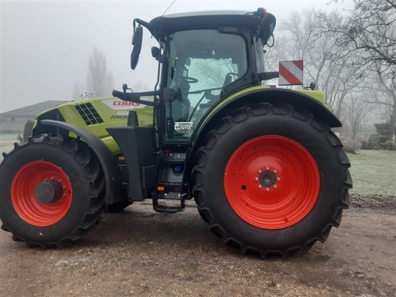 Traktor des Typs CLAAS TRAKTOR ARION 650 HEXAS CIS+, Neumaschine in Mockrehna (Bild 1)