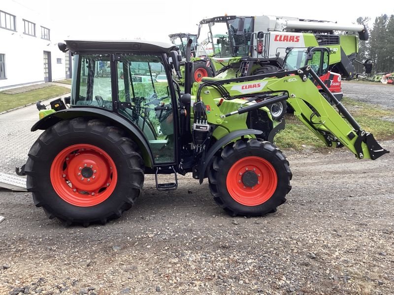 Traktor of the type CLAAS TRAKTOR ELIOS 210 CLASSIC, Vorführmaschine in Plessa (Picture 1)