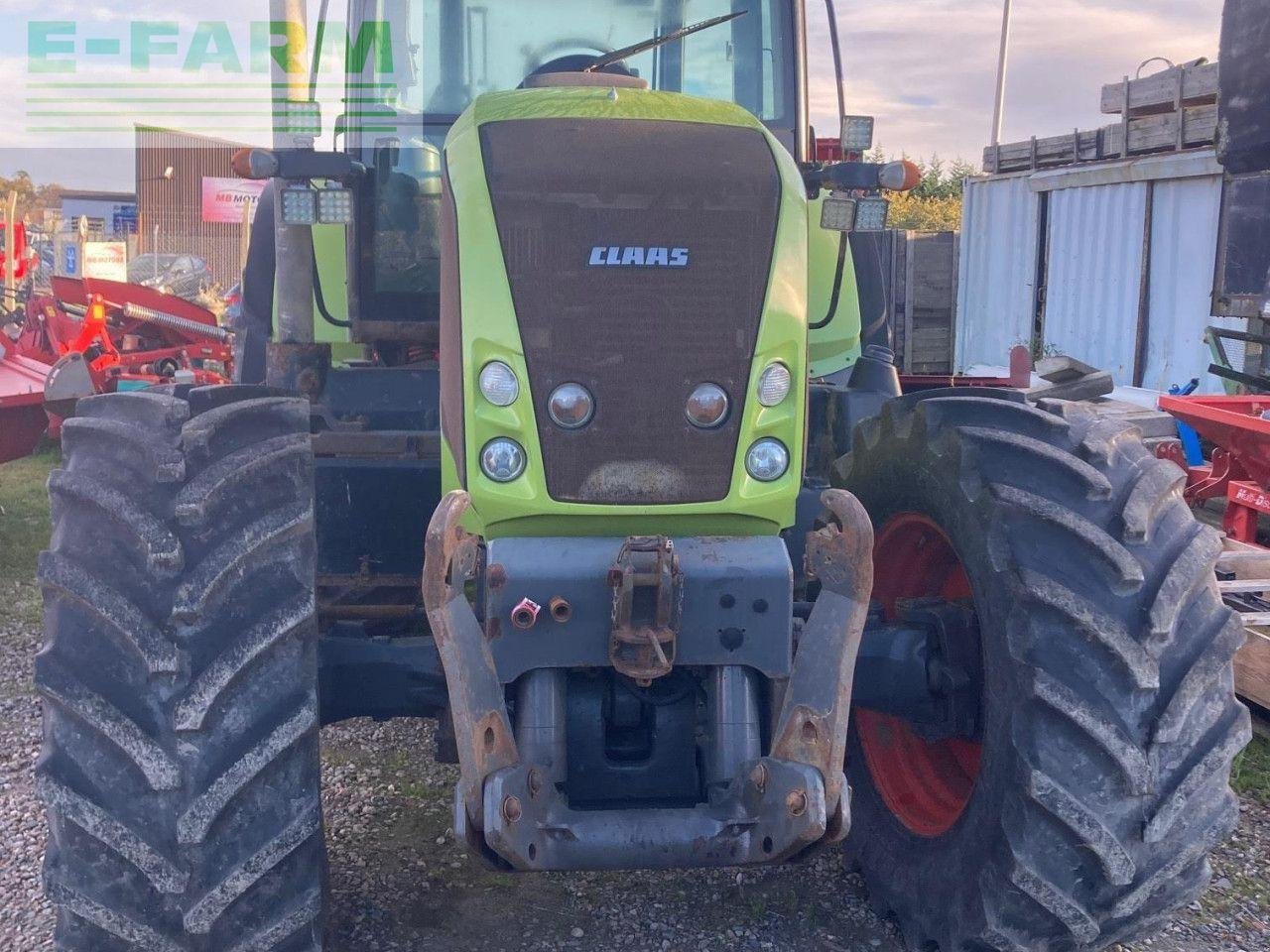 Traktor of the type CLAAS USED AXION 810, Gebrauchtmaschine in HUNTLY (Picture 2)