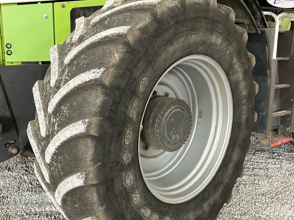 Traktor tip CLAAS Xerion 3300 TRAC, Gebrauchtmaschine in Korneuburg (Poză 19)