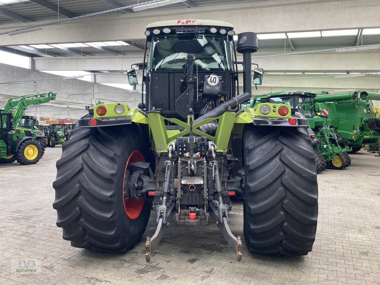 Traktor του τύπου CLAAS XERION 3300 VC, Gebrauchtmaschine σε Spelle (Φωτογραφία 7)