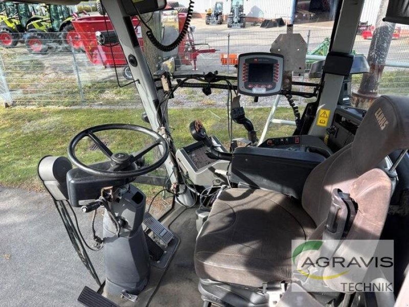 Traktor des Typs CLAAS XERION 3800 SADDLE TRAC, Gebrauchtmaschine in Meppen (Bild 17)