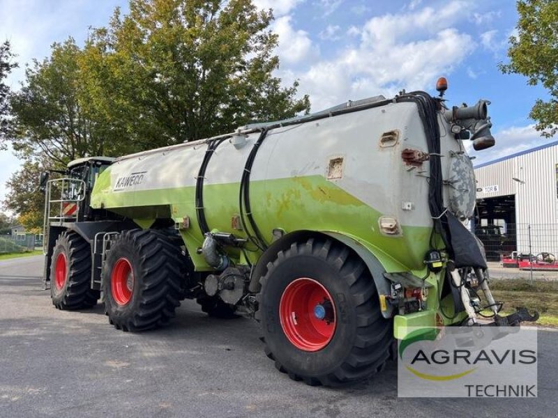 Traktor del tipo CLAAS XERION 3800 SADDLE TRAC, Gebrauchtmaschine en Meppen (Imagen 4)