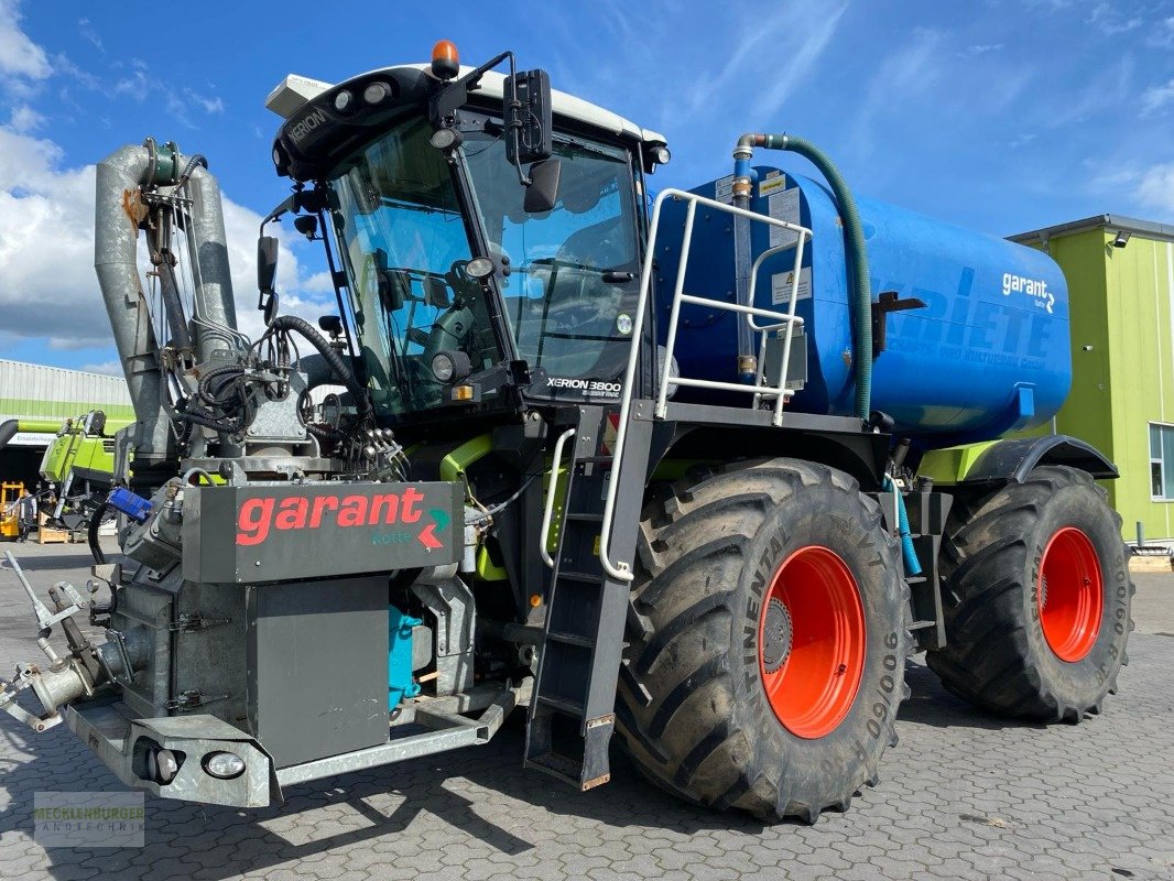 Traktor des Typs CLAAS Xerion 3800 SaddleTrac, Gebrauchtmaschine in Mühlengeez (Bild 1)