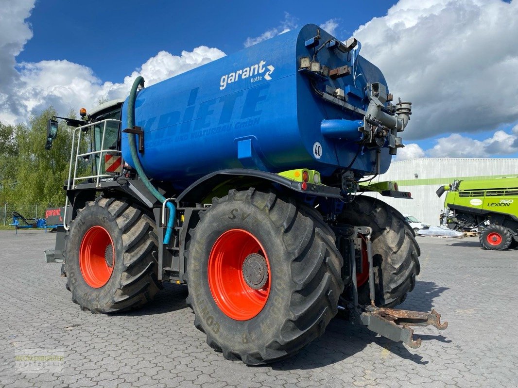 Traktor van het type CLAAS Xerion 3800 SaddleTrac, Gebrauchtmaschine in Mühlengeez (Foto 7)