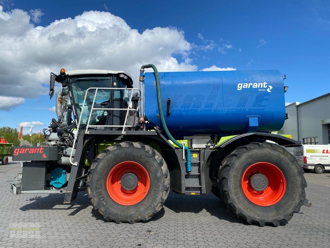 Traktor van het type CLAAS Xerion 3800 SaddleTrac, Gebrauchtmaschine in Mühlengeez (Foto 8)