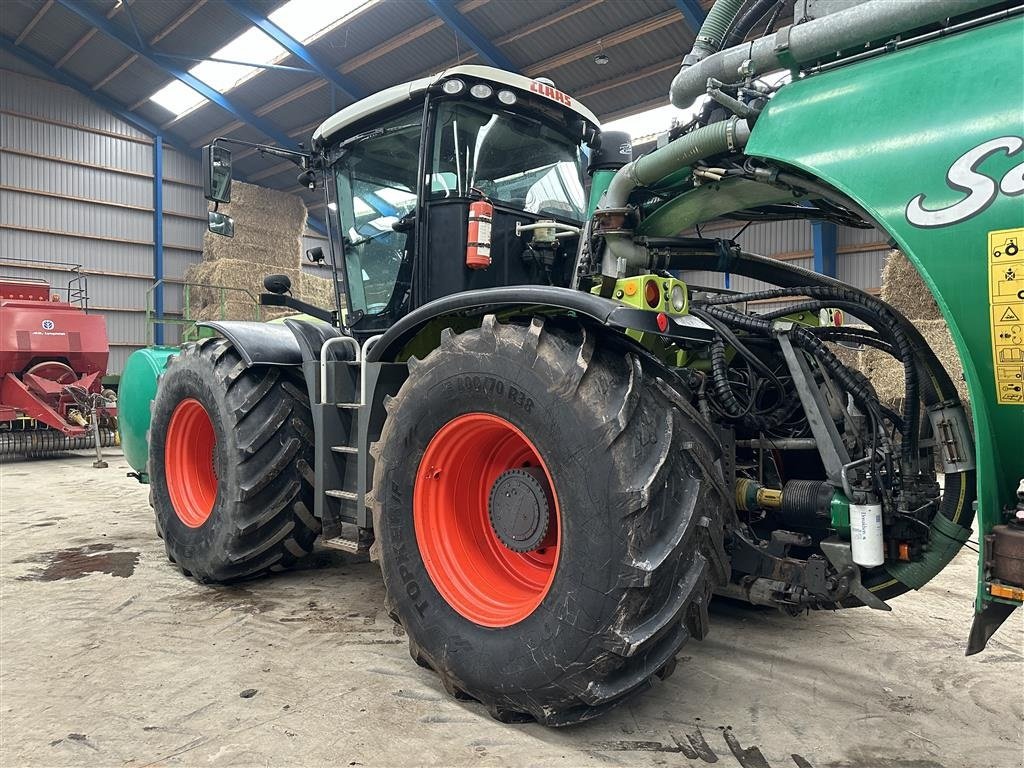 Traktor van het type CLAAS XERION 3800 + Samson SG23 HWD, Gebrauchtmaschine in Gjerlev J. (Foto 5)