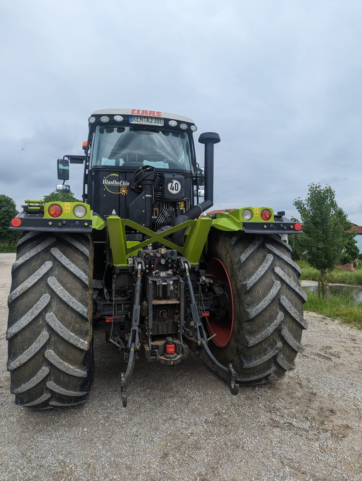 Traktor typu CLAAS Xerion 3800 Trac VC nur 4000h, Gebrauchtmaschine v Kelheim (Obrázok 4)