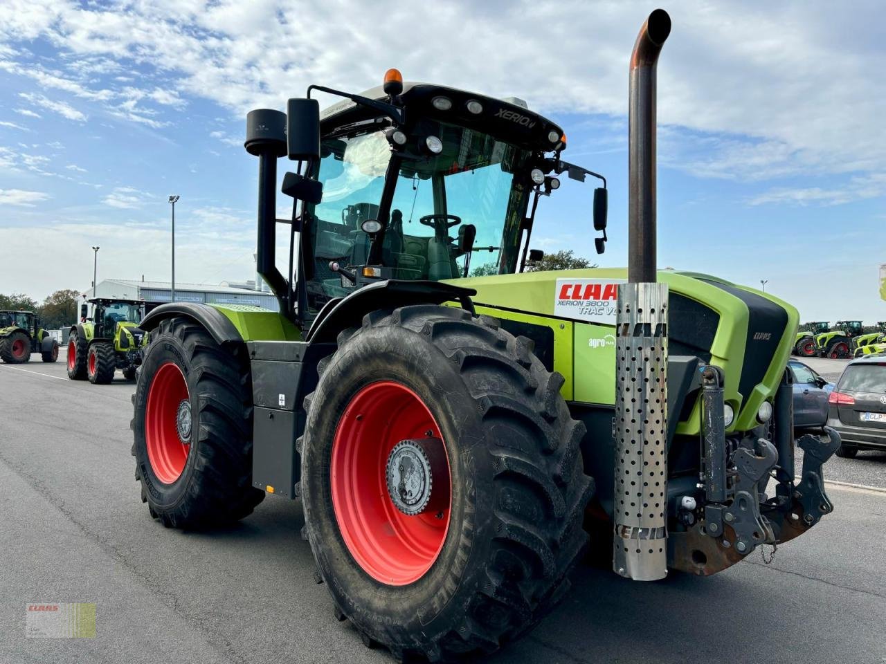 Traktor типа CLAAS XERION 3800 TRAC VC, nur 4.360 h. !, Gebrauchtmaschine в Molbergen (Фотография 2)