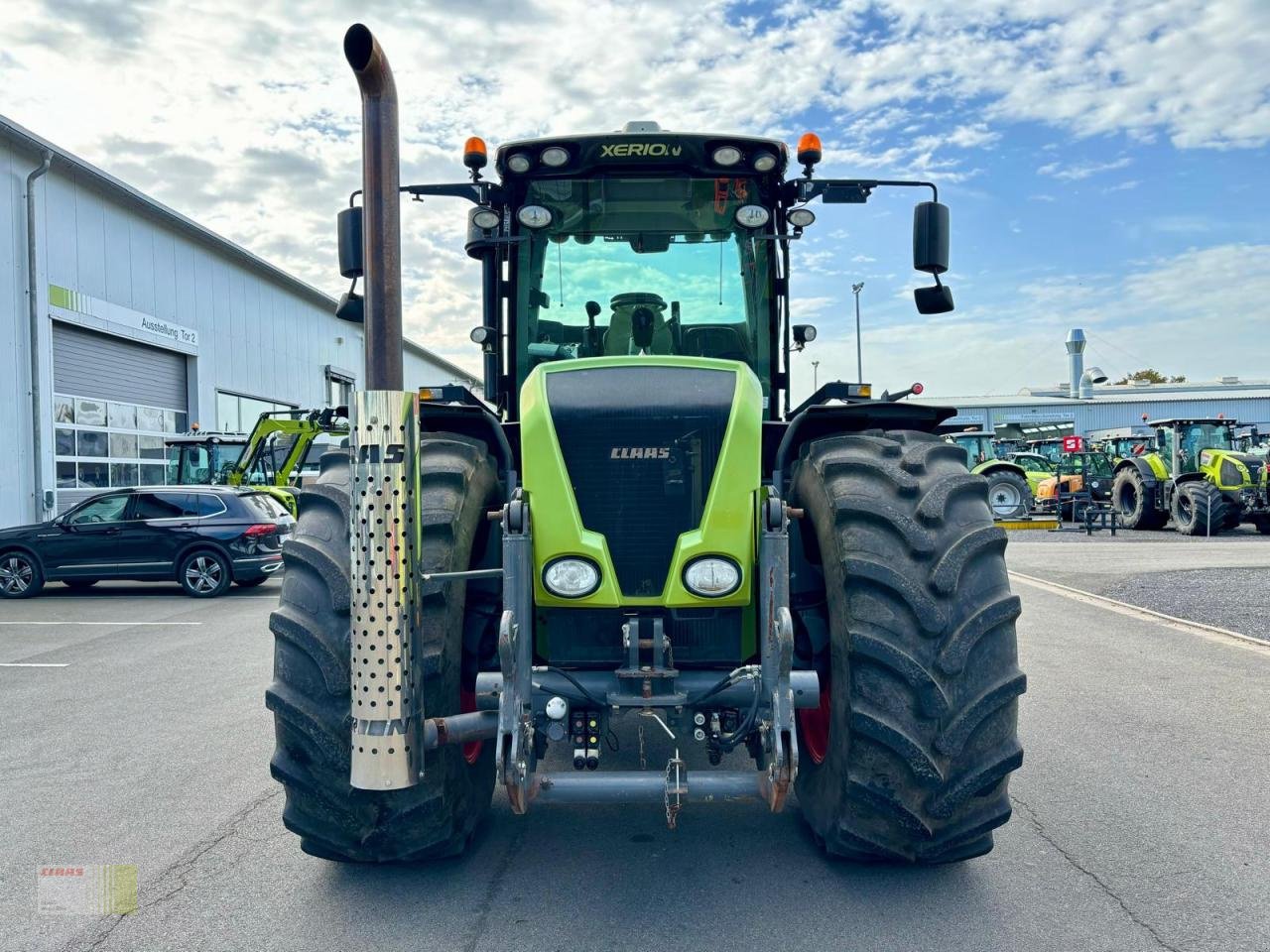 Traktor типа CLAAS XERION 3800 TRAC VC, nur 4.360 h. !, Gebrauchtmaschine в Molbergen (Фотография 8)