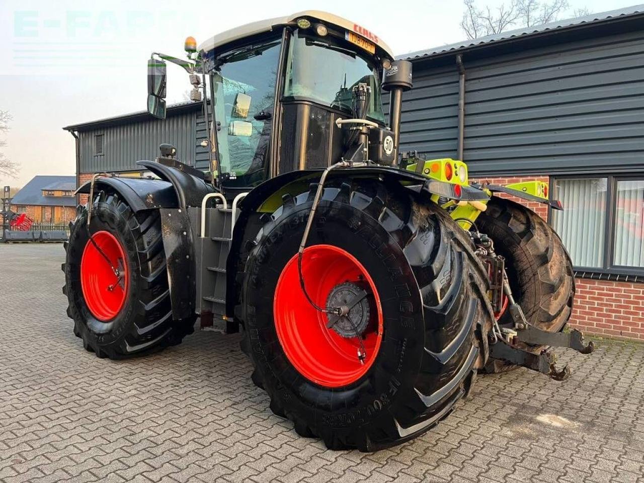 Traktor typu CLAAS xerion 3800 trac vc TRAC VC, Gebrauchtmaschine v ag BROEKLAND (Obrázok 4)