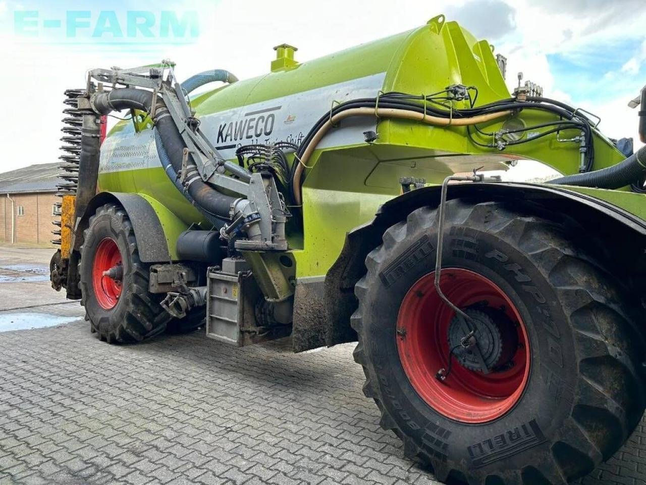 Traktor van het type CLAAS xerion 3800 trac vc TRAC VC, Gebrauchtmaschine in ag BROEKLAND (Foto 7)