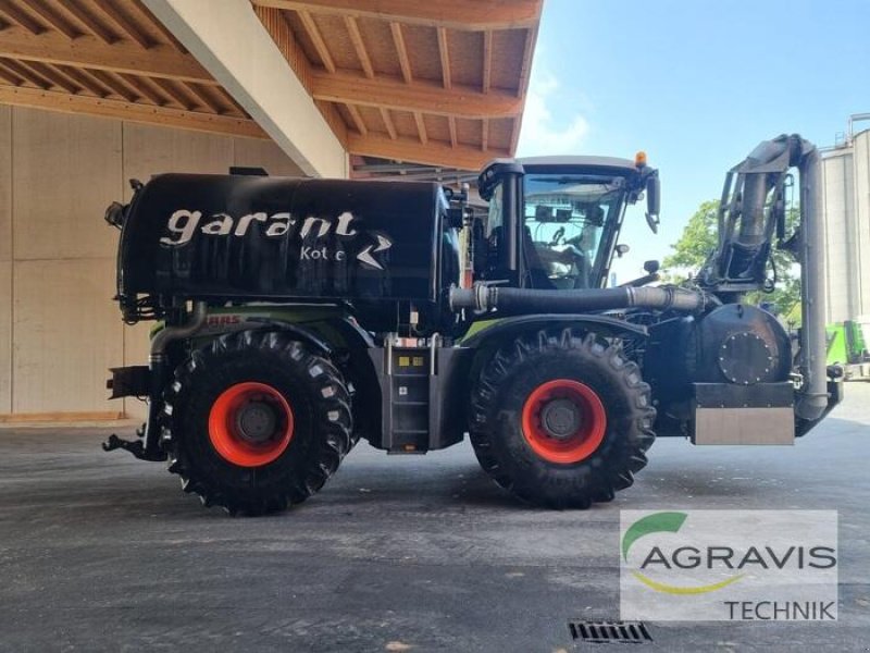 Traktor des Typs CLAAS XERION 3800 TRAC VC, Gebrauchtmaschine in Lage (Bild 8)