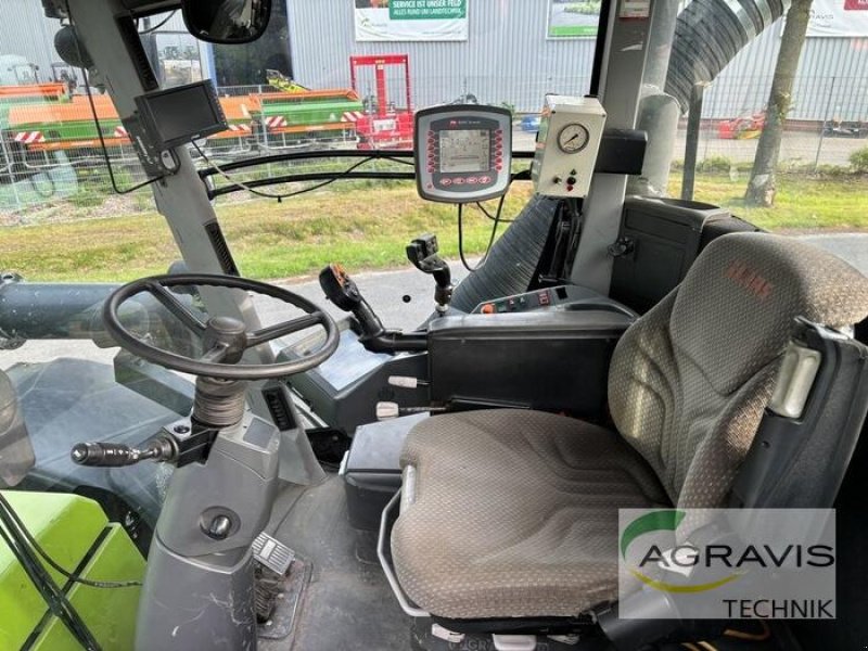 Traktor van het type CLAAS XERION 3800 TRAC VC, Gebrauchtmaschine in Meppen (Foto 22)