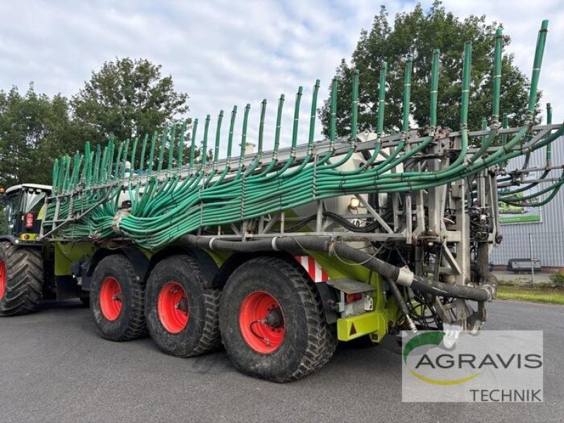 Traktor van het type CLAAS XERION 3800 TRAC VC, Gebrauchtmaschine in Meppen (Foto 10)