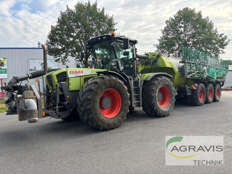 Traktor van het type CLAAS XERION 3800 TRAC VC, Gebrauchtmaschine in Meppen (Foto 1)