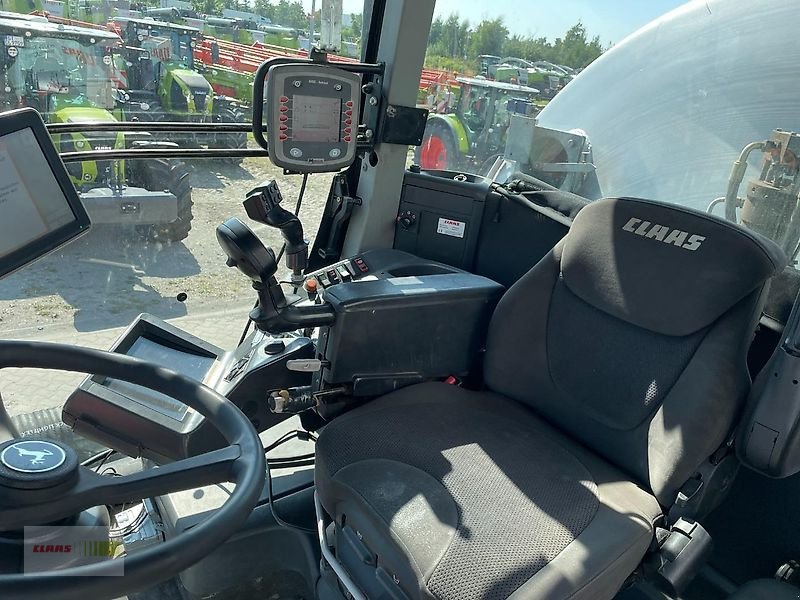 Traktor typu CLAAS XERION 3800 Trac VC, Gebrauchtmaschine w Schwülper (Zdjęcie 14)