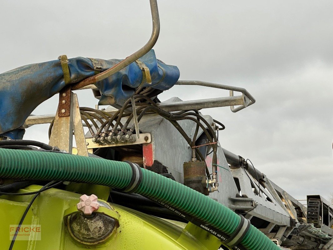 Traktor a típus CLAAS Xerion 3800 Trac VC, Gebrauchtmaschine ekkor: Bockel - Gyhum (Kép 10)